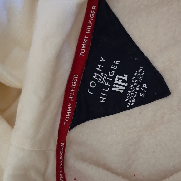Tommy Hilfiger Red and White Chiefs Hoodie Sz S - Picture 4 of 4